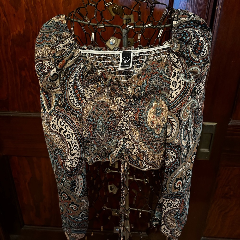 Paisley crop top. Sheer material with long flowing sleeves .